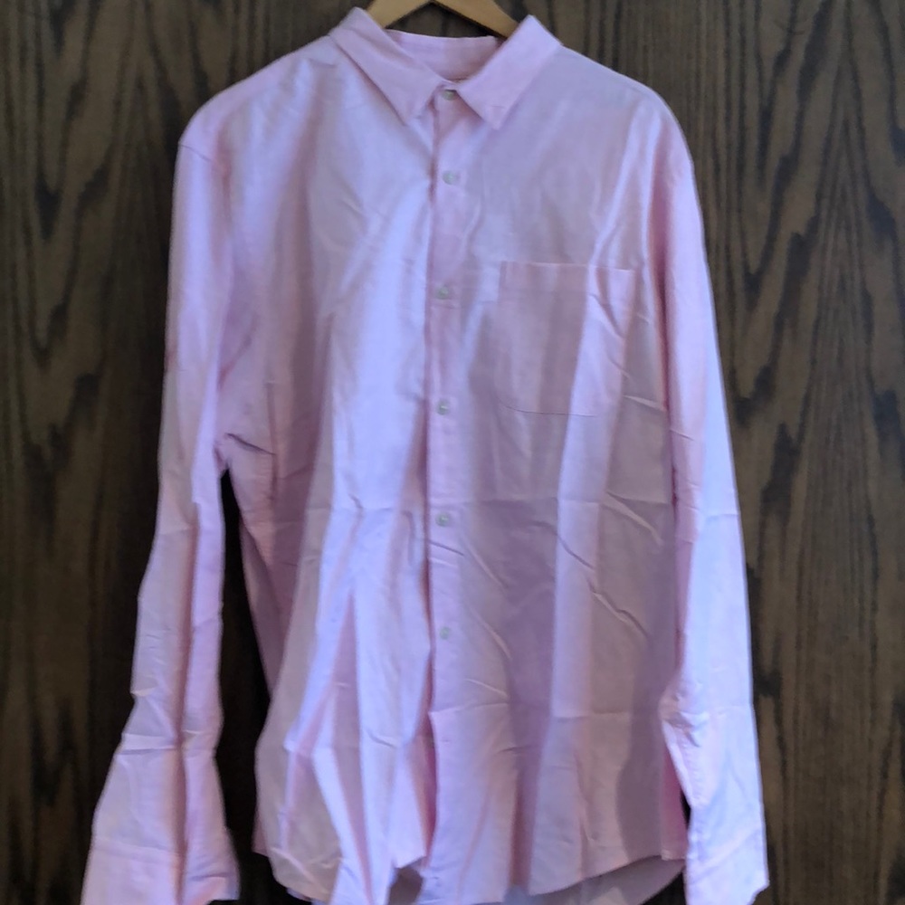 Banana Republic pink men’s button down